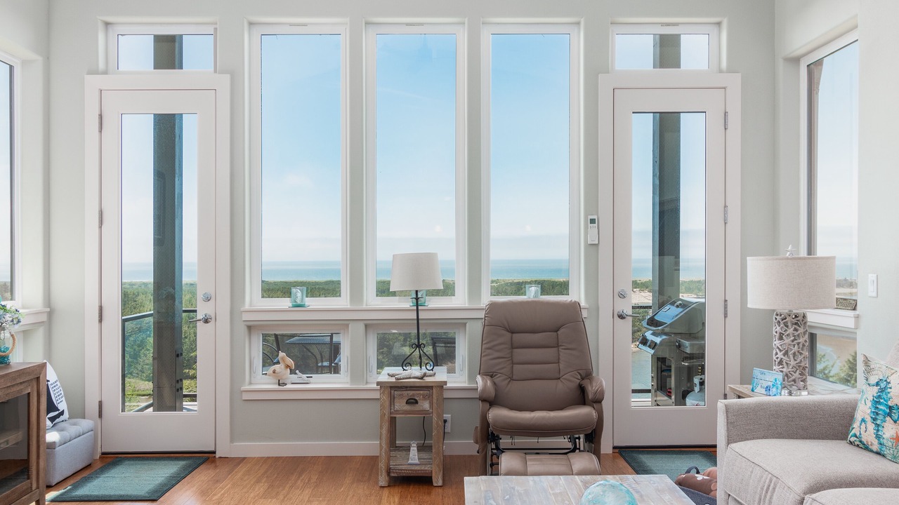 Photo of Livingroom in Pacific City