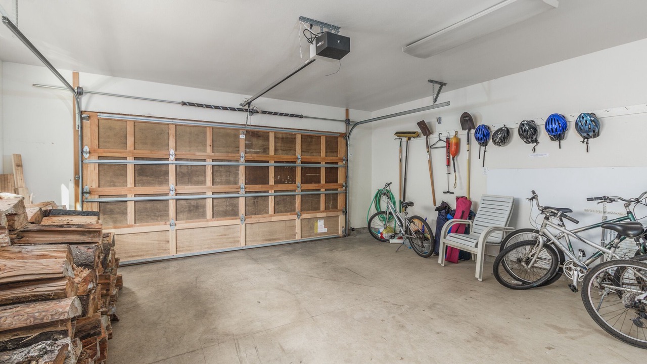 Photo of Others in Shorepine Village