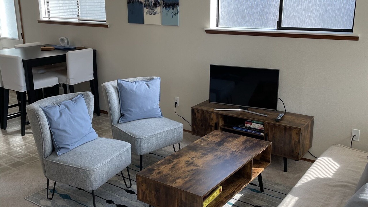 Photo of Livingroom in Lawton Park