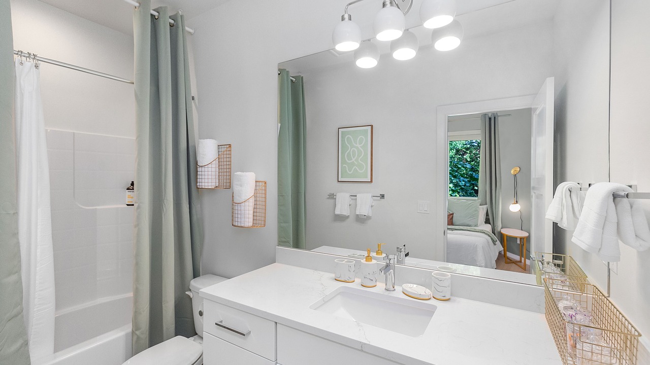 Photo of Bathroom in Minor