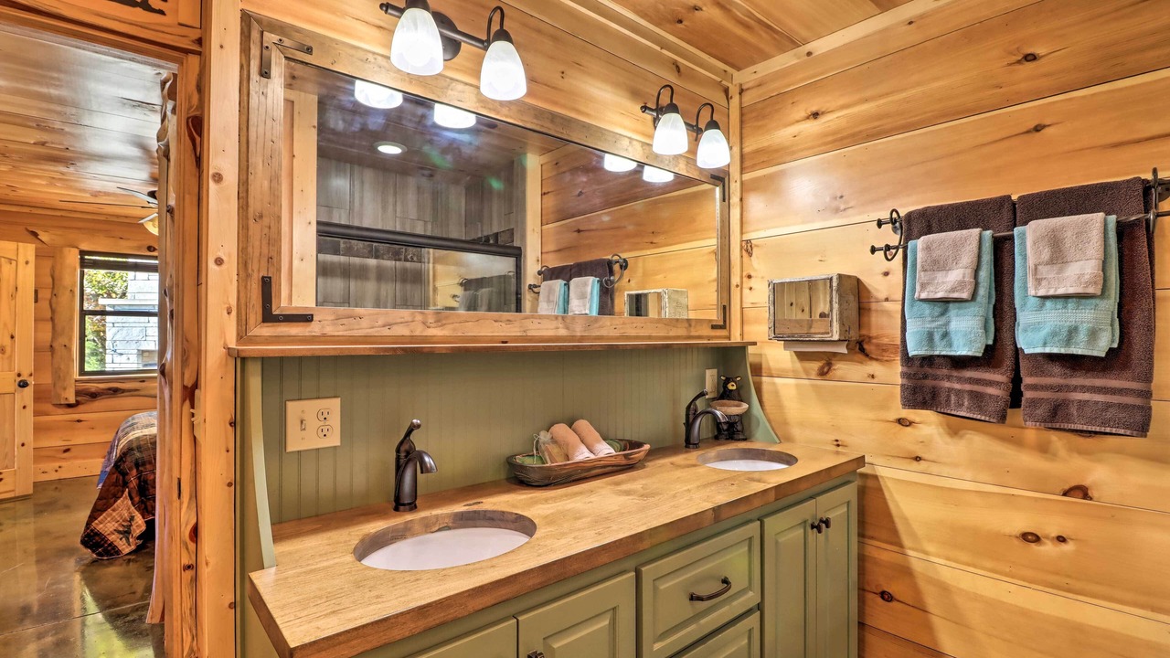 Photo of Bathroom in Mountain View