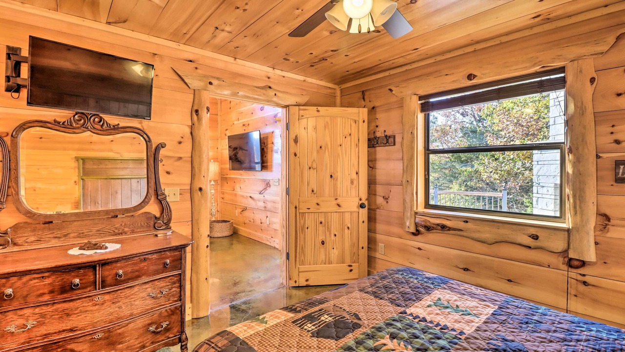 Photo of Bedroom in Mountain View