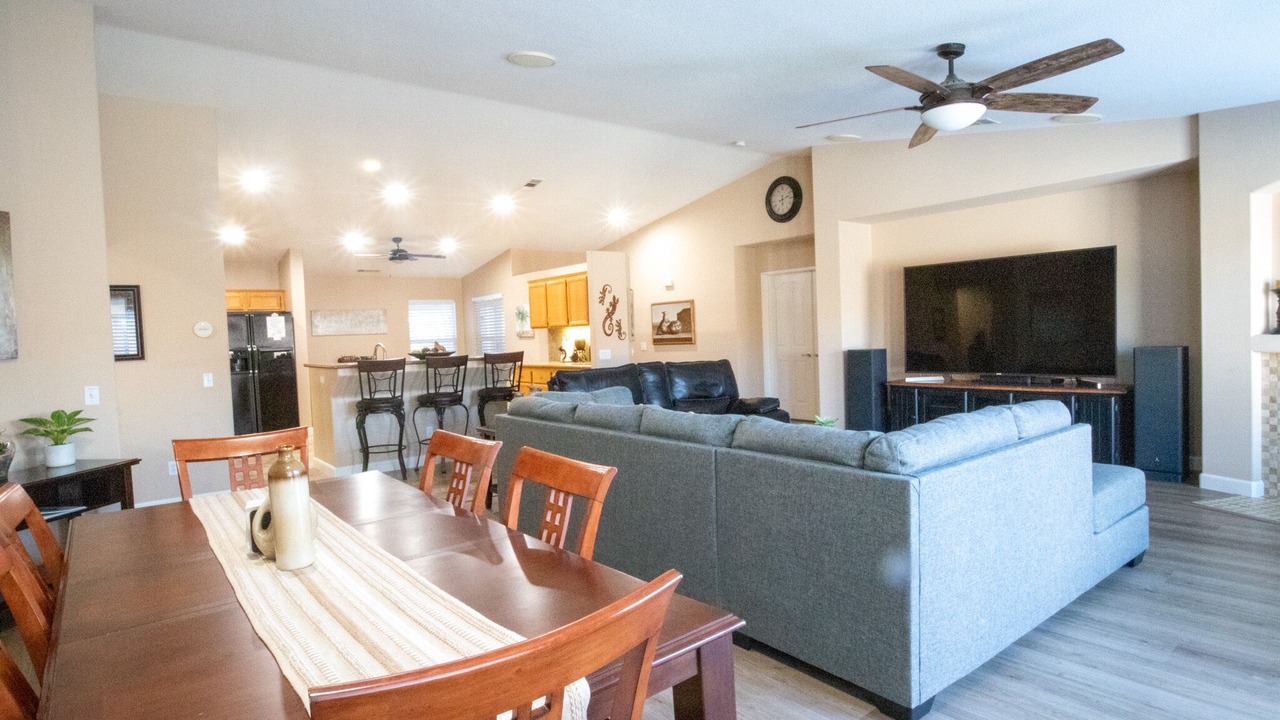 Photo of Bedroom in Indio