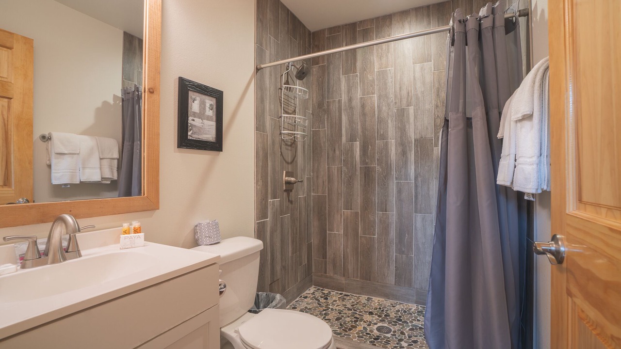 Photo of Bathroom in Royal