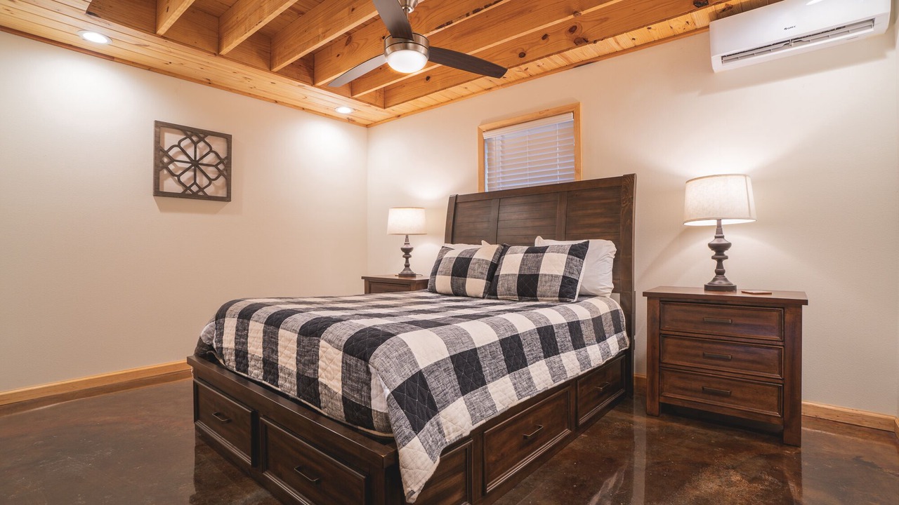 Photo of Bedroom in Royal