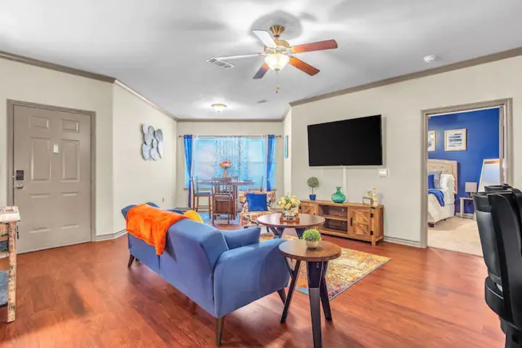 Photo of Livingroom in Downtown Oklahoma City