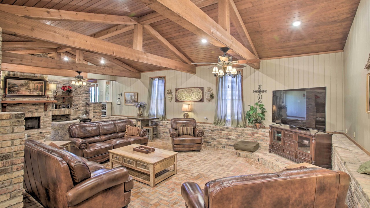 Photo of Livingroom in Theriot
