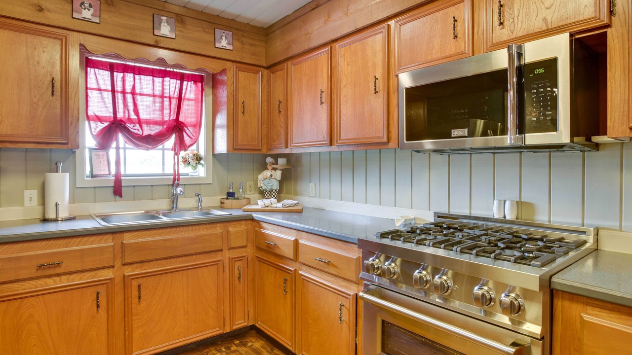 Photo of Kitchen in Theriot
