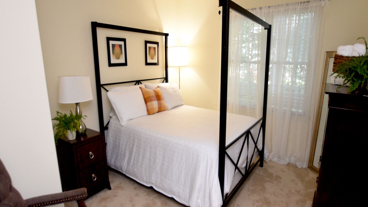 Photo of Bedroom in Jamestown