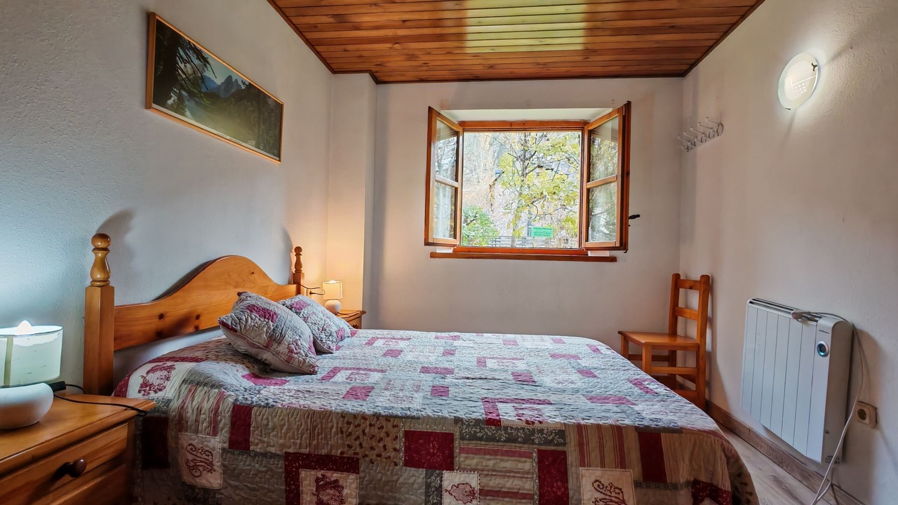 Photo of Bedroom in Taull