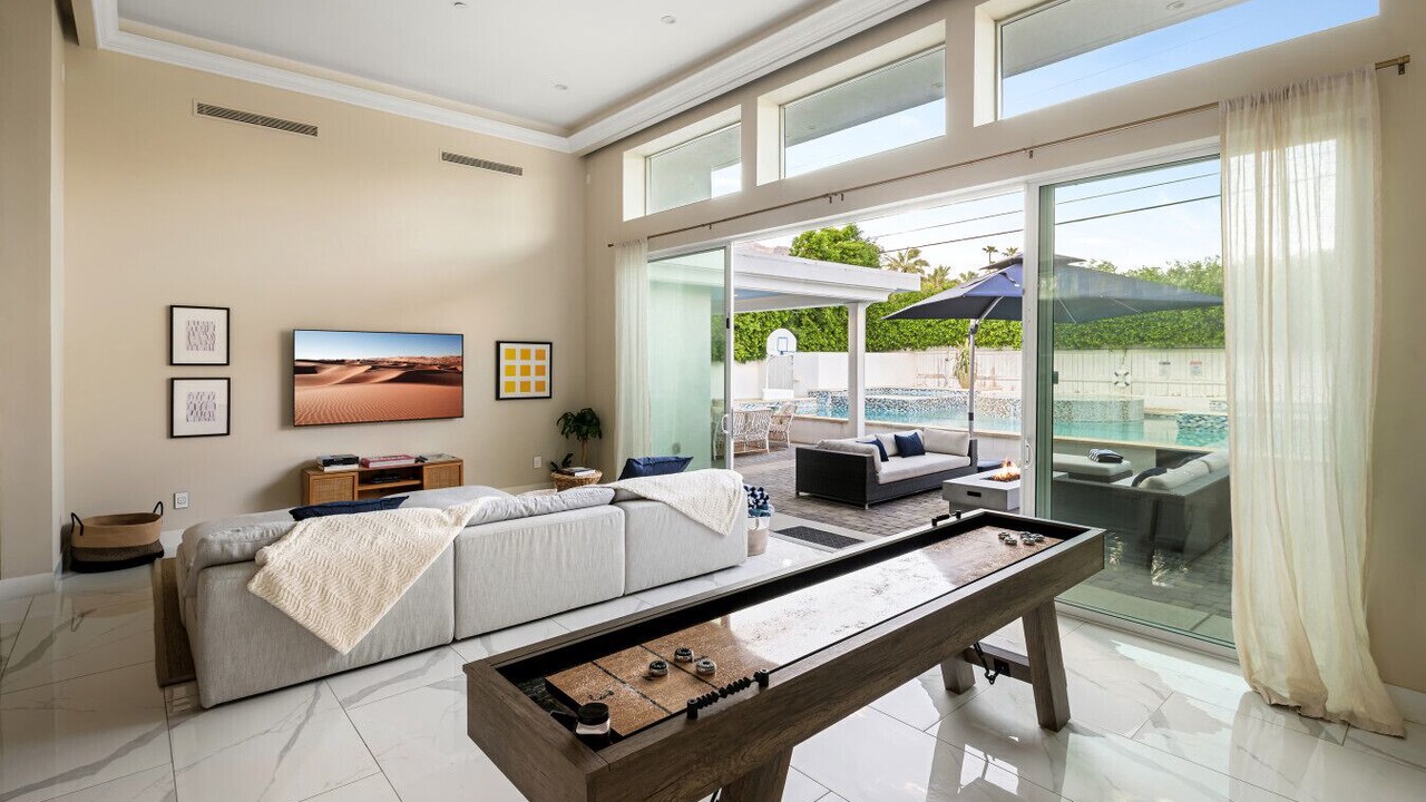 Photo of Bedroom in Tahquitz River Estates