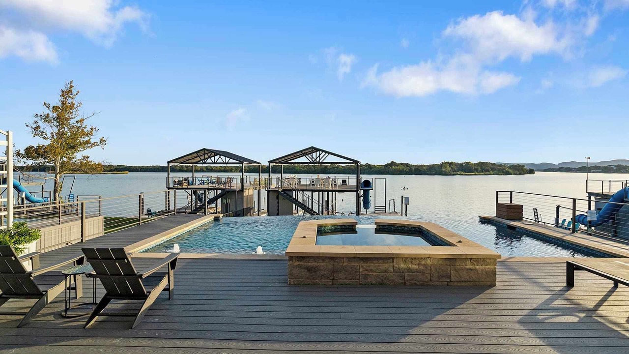 Photo of Outdoor in Kingsland