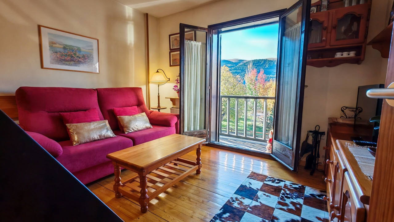 Photo of Livingroom in Taull
