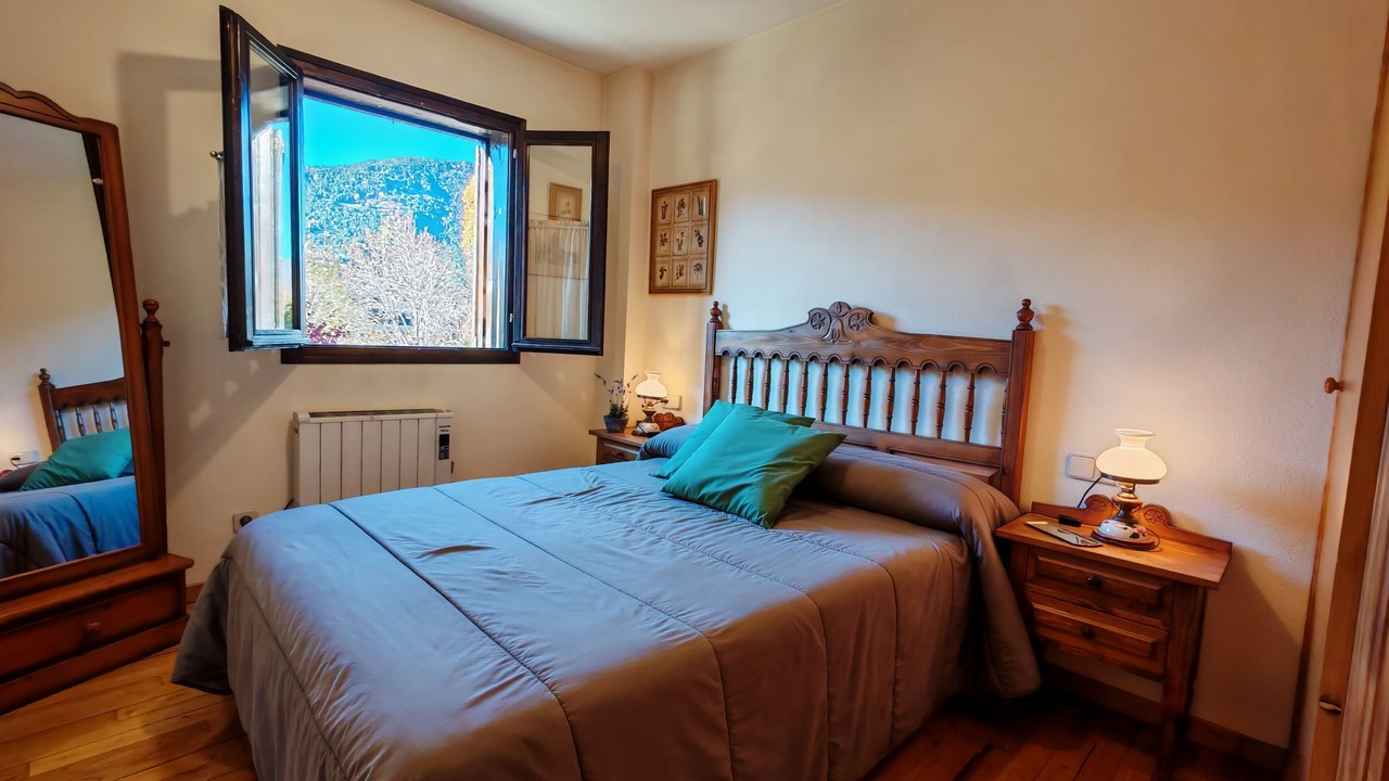 Photo of Bedroom in Taull