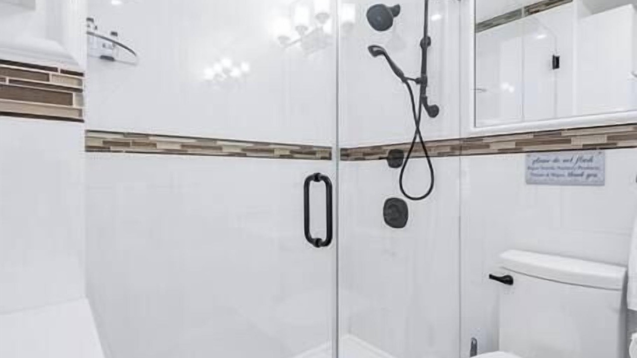 Photo of Bathroom in Flagami