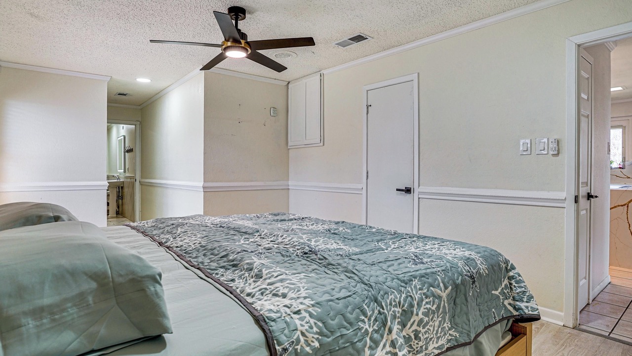 Photo of Bedroom in Azle