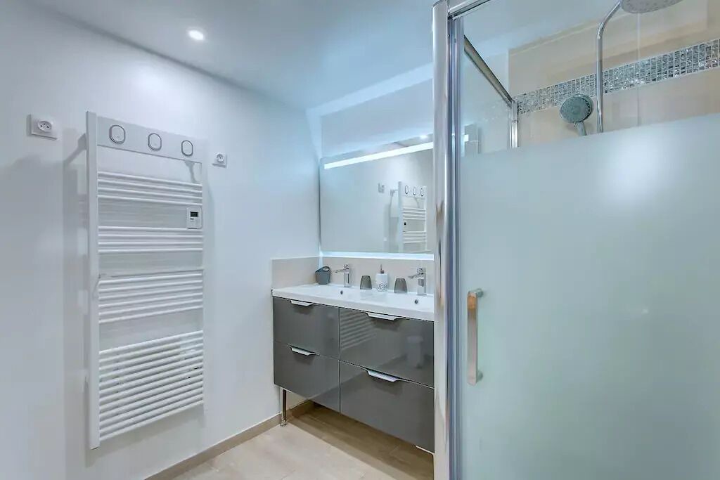 Photo of Bathroom in Poce-sur-Cisse
