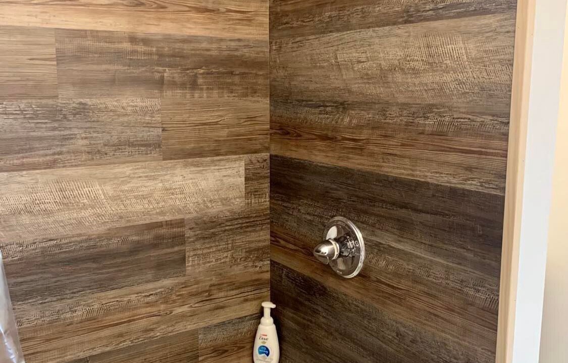 Photo of Bathroom in Apple Grove