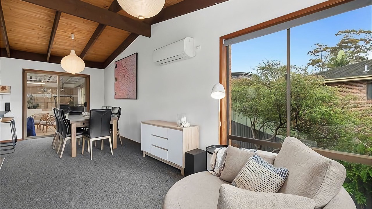 Photo of Livingroom in Surf Beach