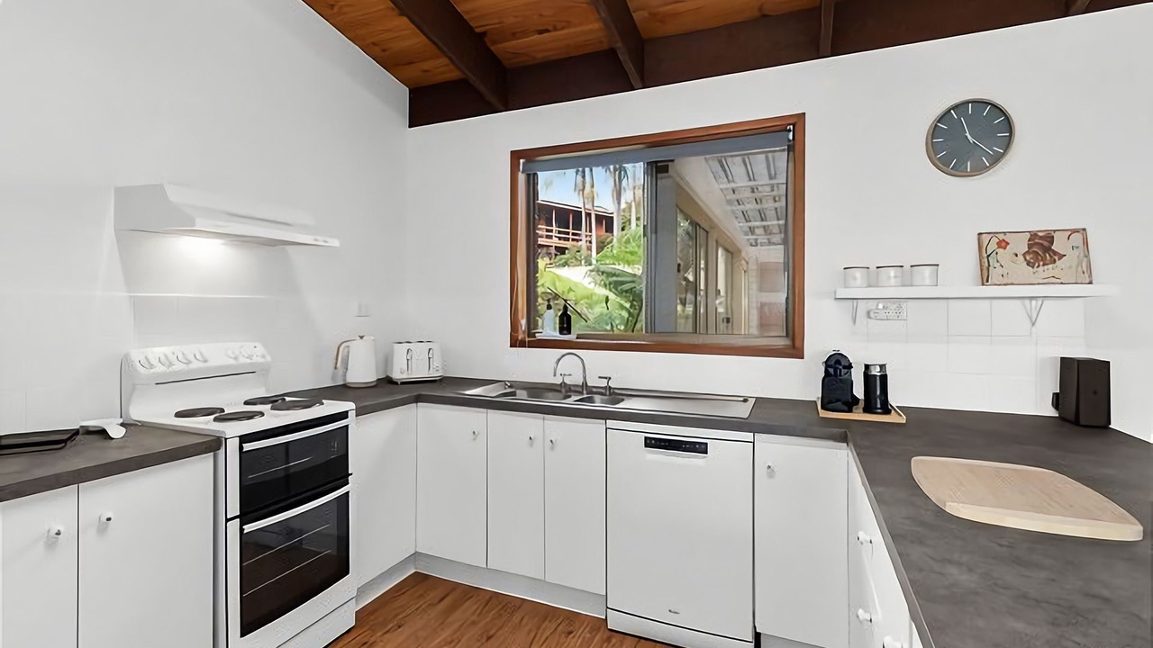 Photo of Kitchen in Surf Beach