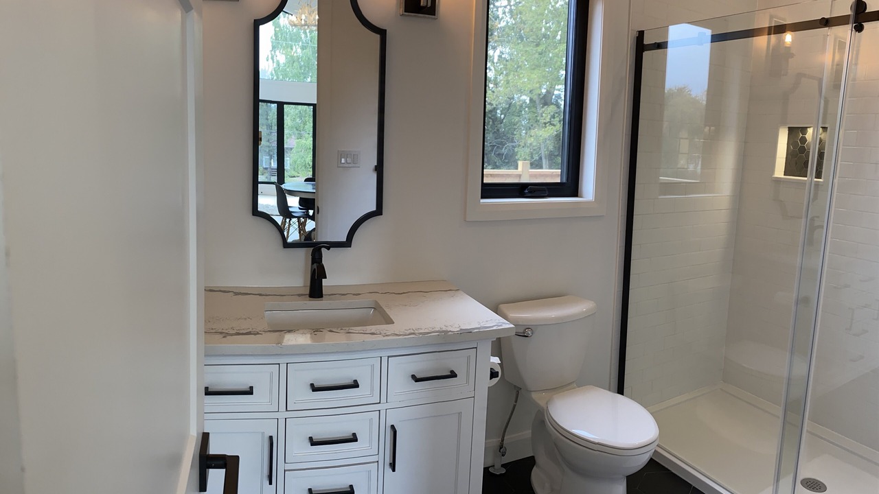 Photo of Bathroom in Grand Bend