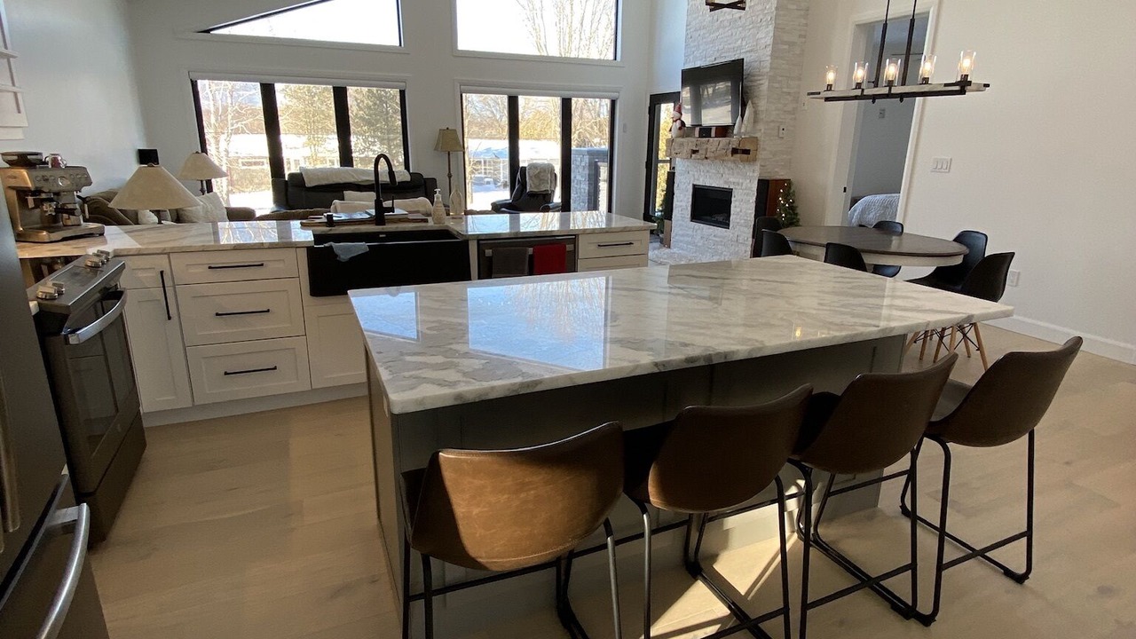Photo of Kitchen in Grand Bend