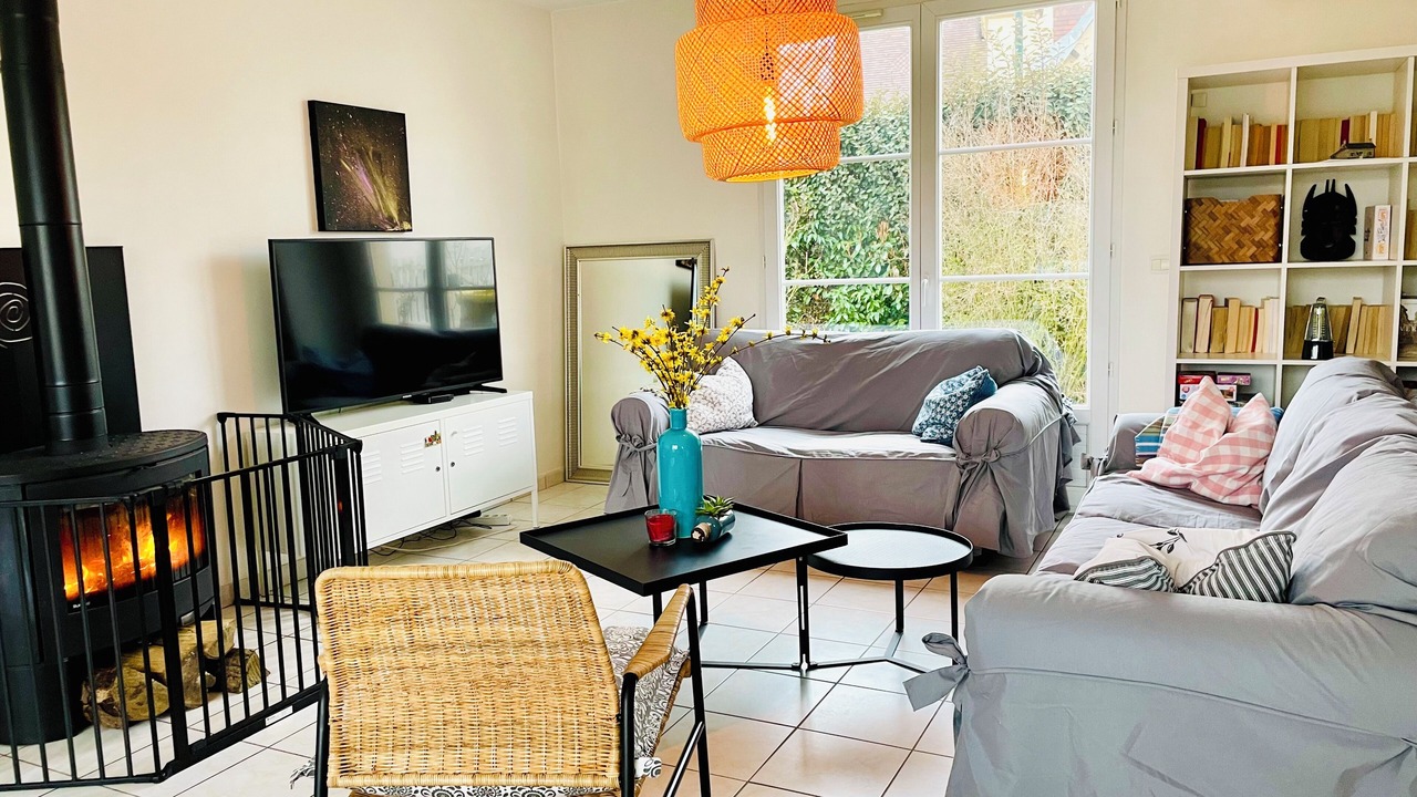 Photo of Livingroom in Vernon