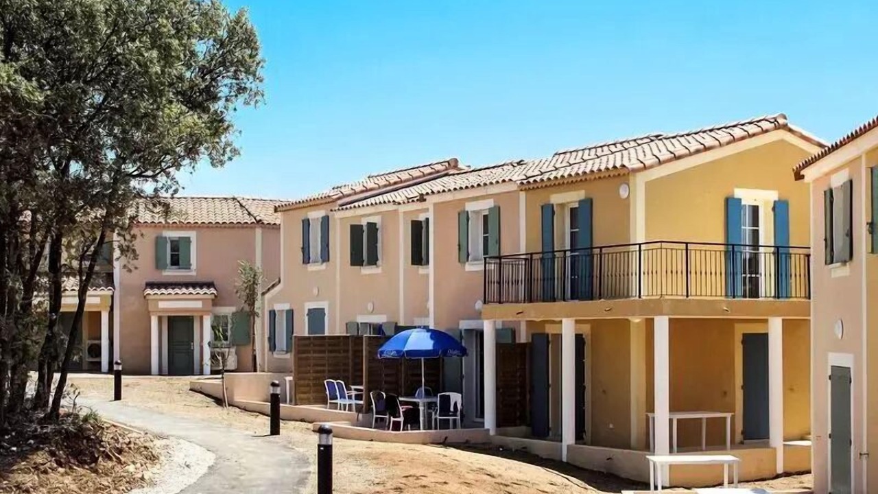 Photo of Outdoor in Cabries