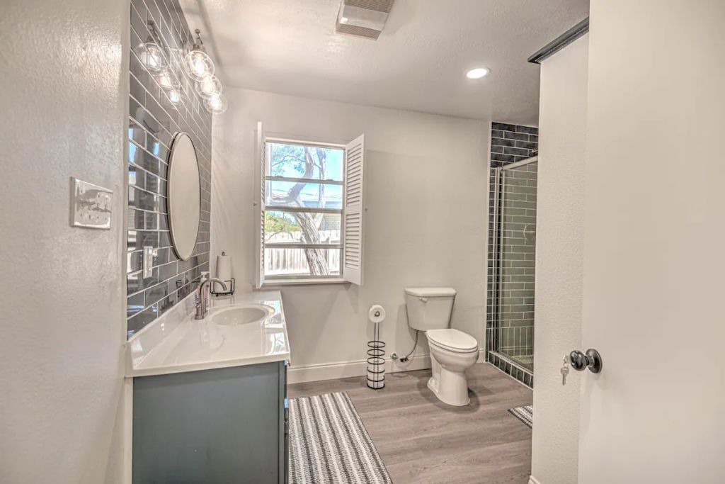 Photo of Bathroom in Belton