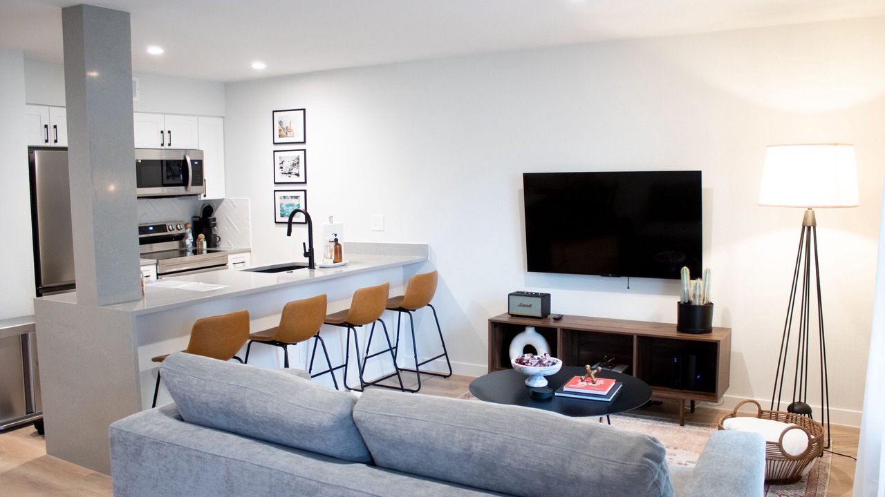 Photo of Livingroom in Barton Hills