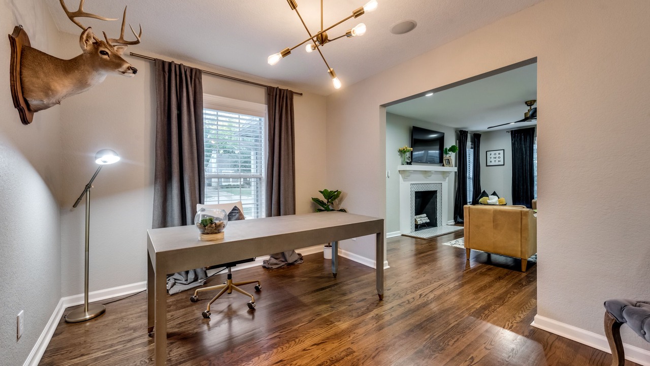 Photo of Bedroom in Arlington Heights
