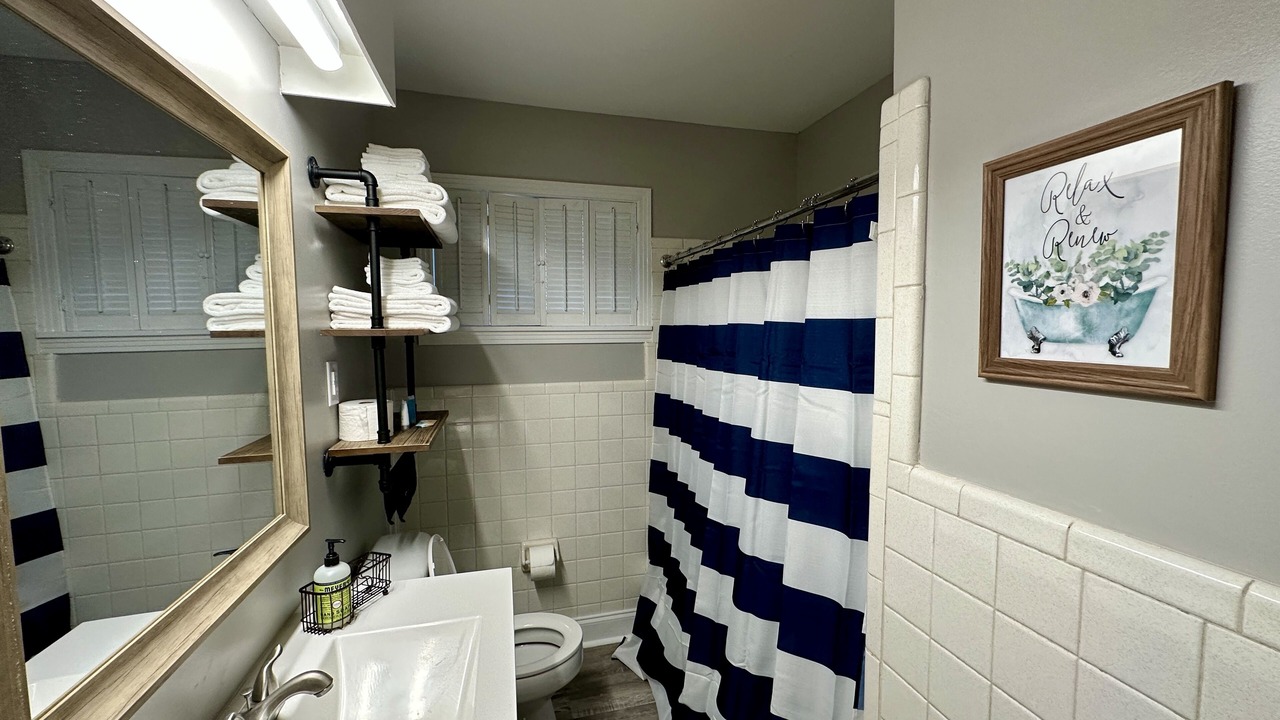 Photo of Bathroom in Tougaloo