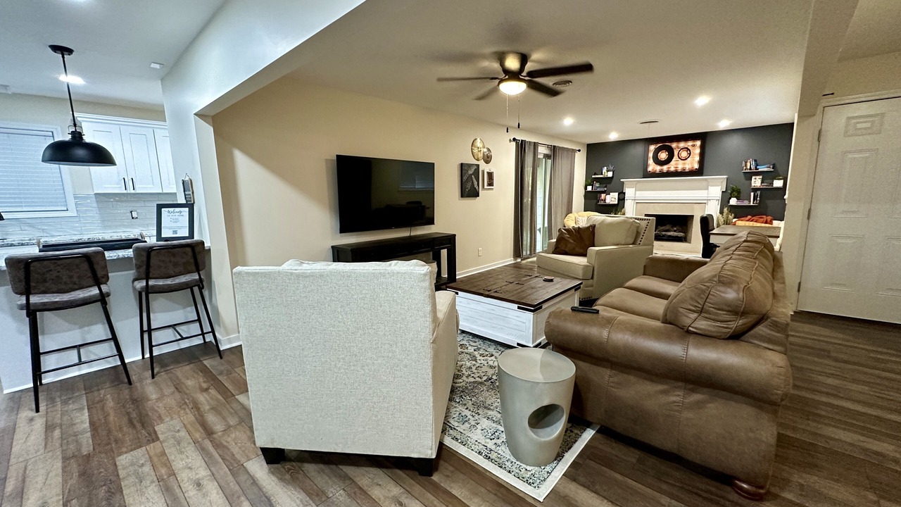 Photo of Livingroom in Tougaloo
