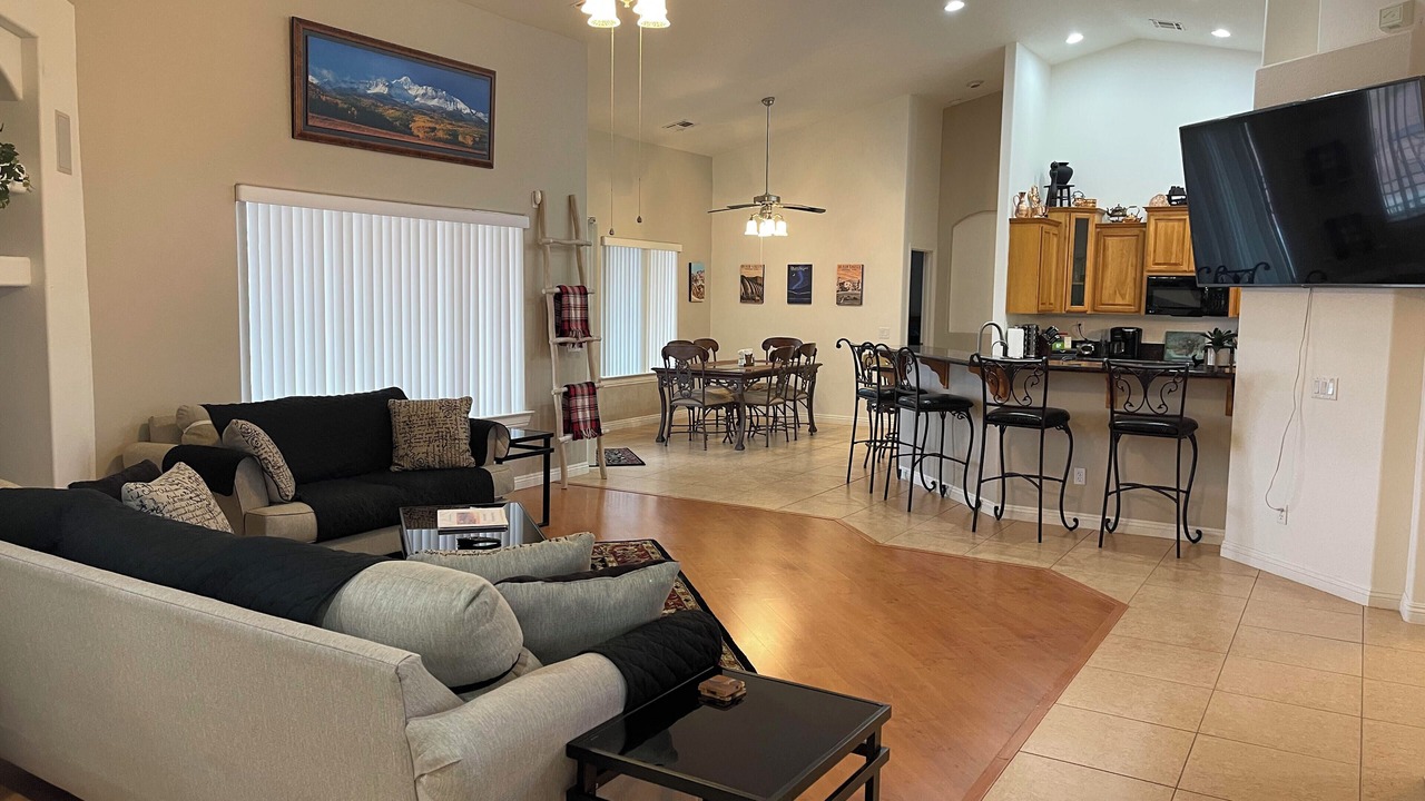Photo of Livingroom in Pahrump