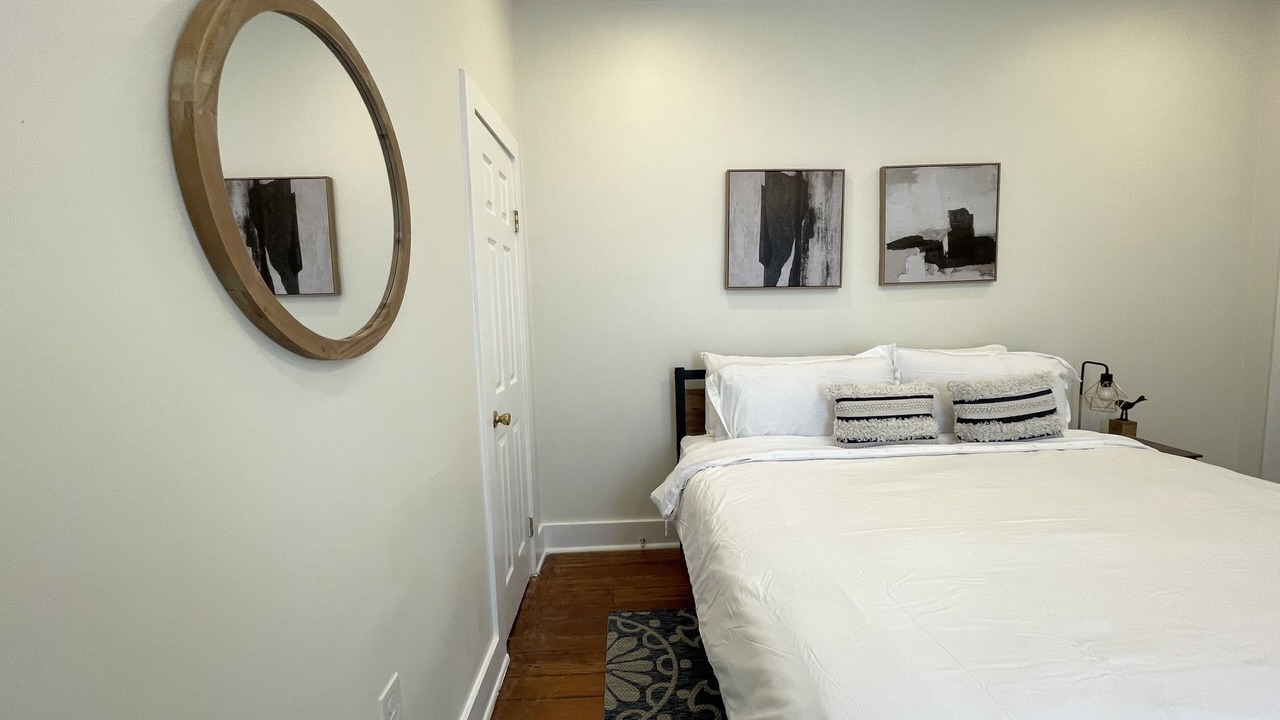 Photo of Bedroom in West Riverside