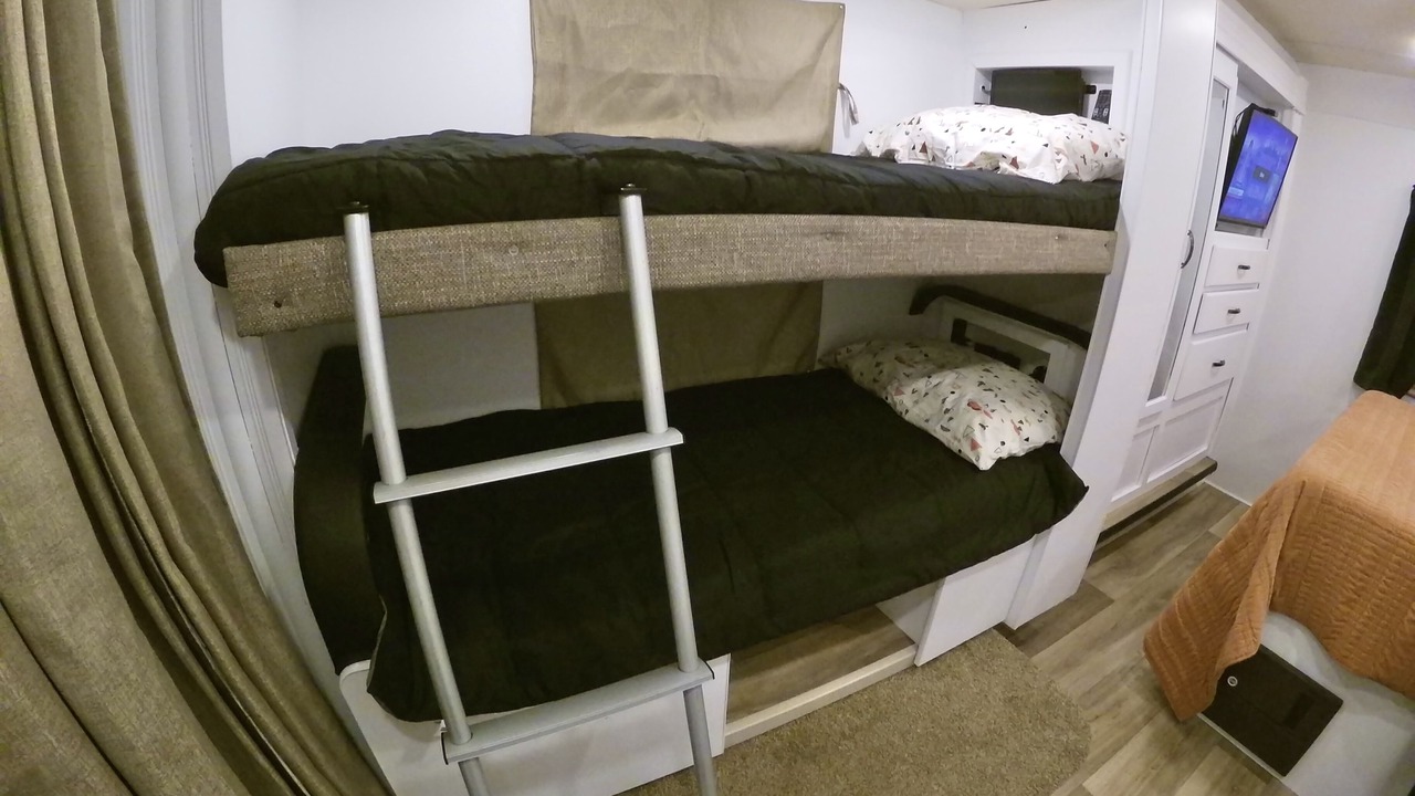 Photo of Bedroom in Hendersonville
