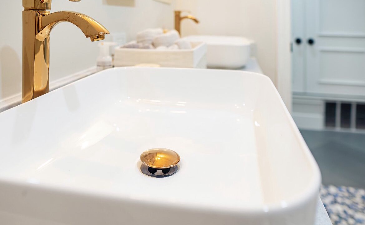 Photo of Bathroom in Pottsboro