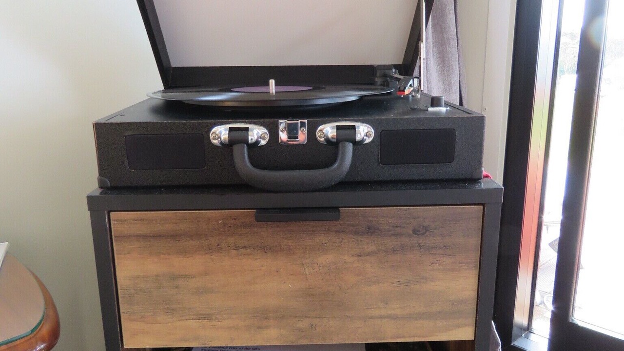 Photo of Others in Cable Bay