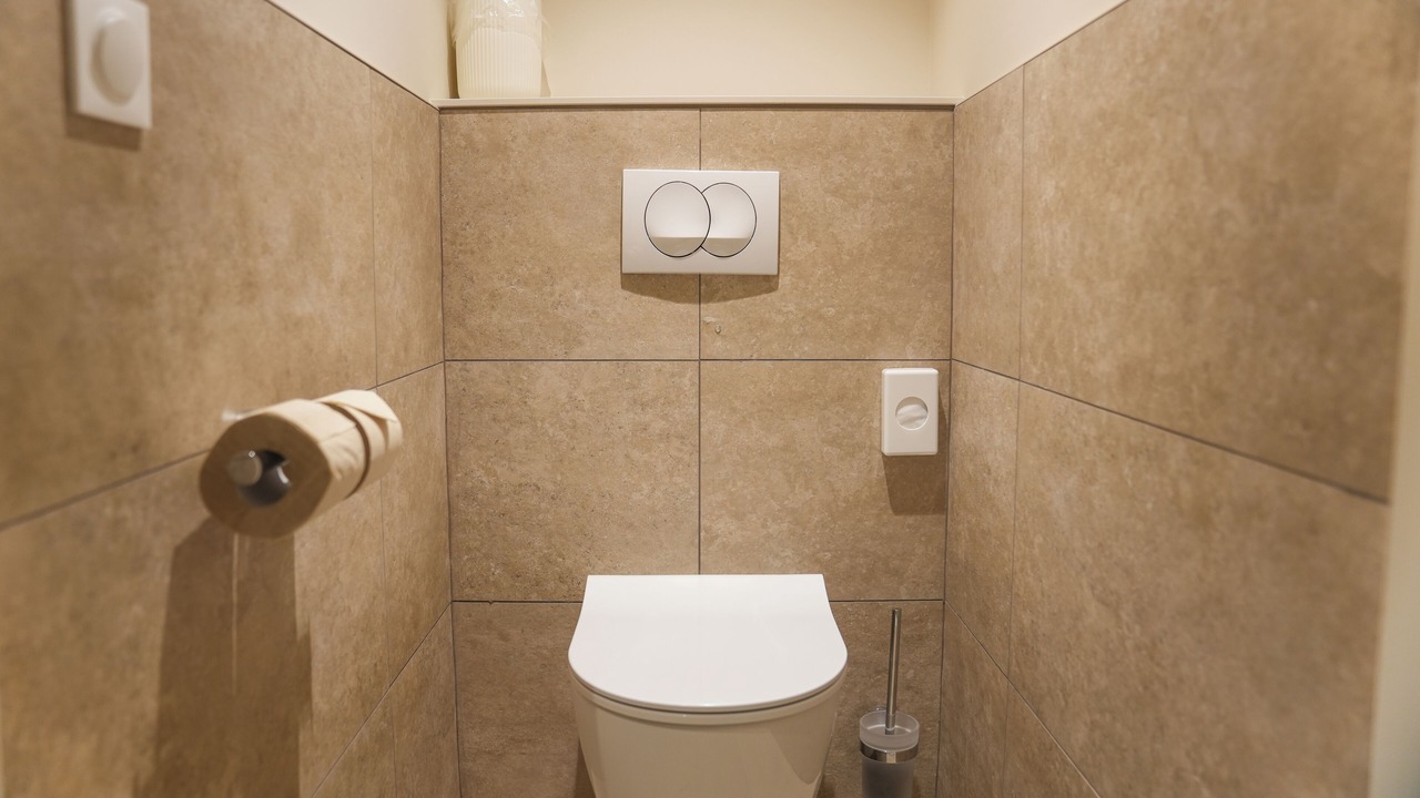 Photo of Bathroom in Saint-Quentin-en-Tourmont