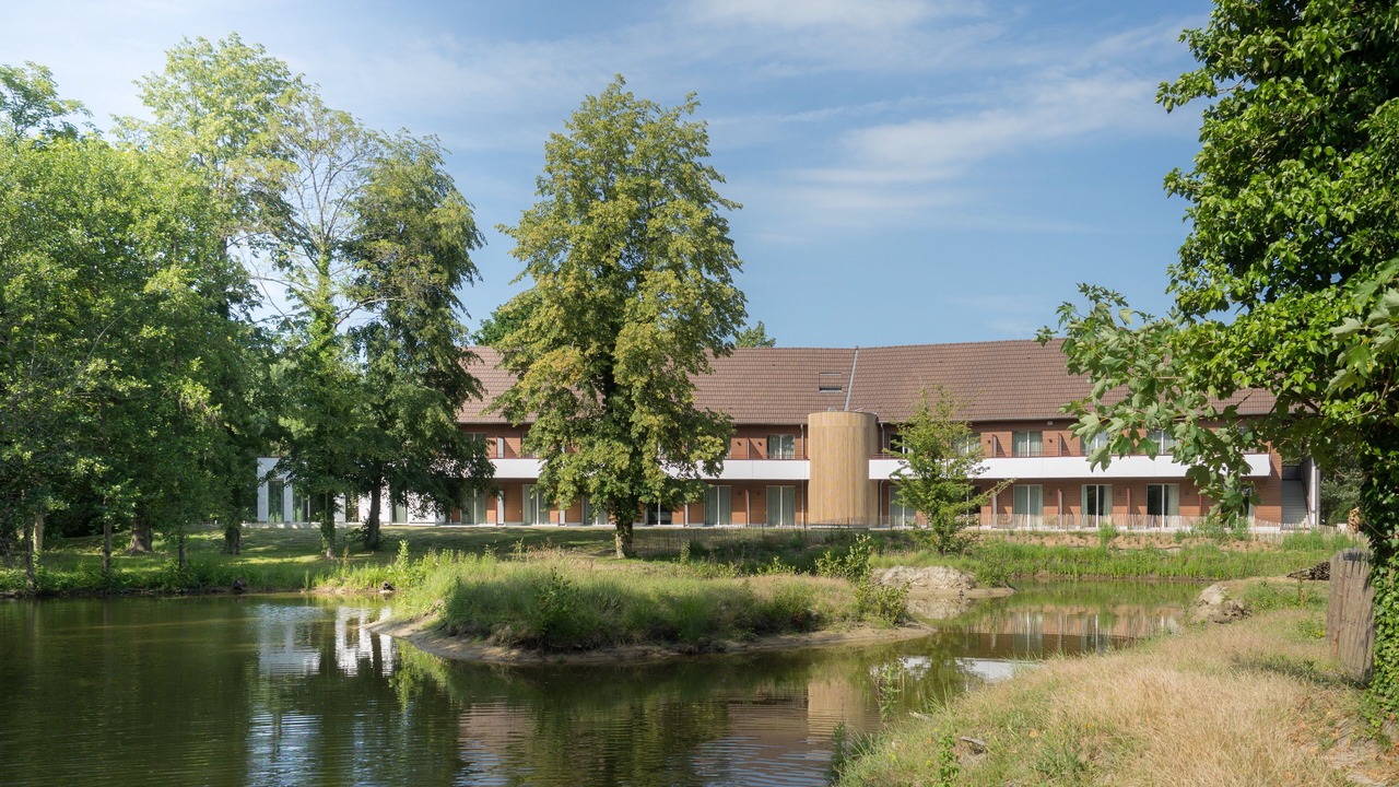 Photo of Outdoor in Saint-Quentin-en-Tourmont