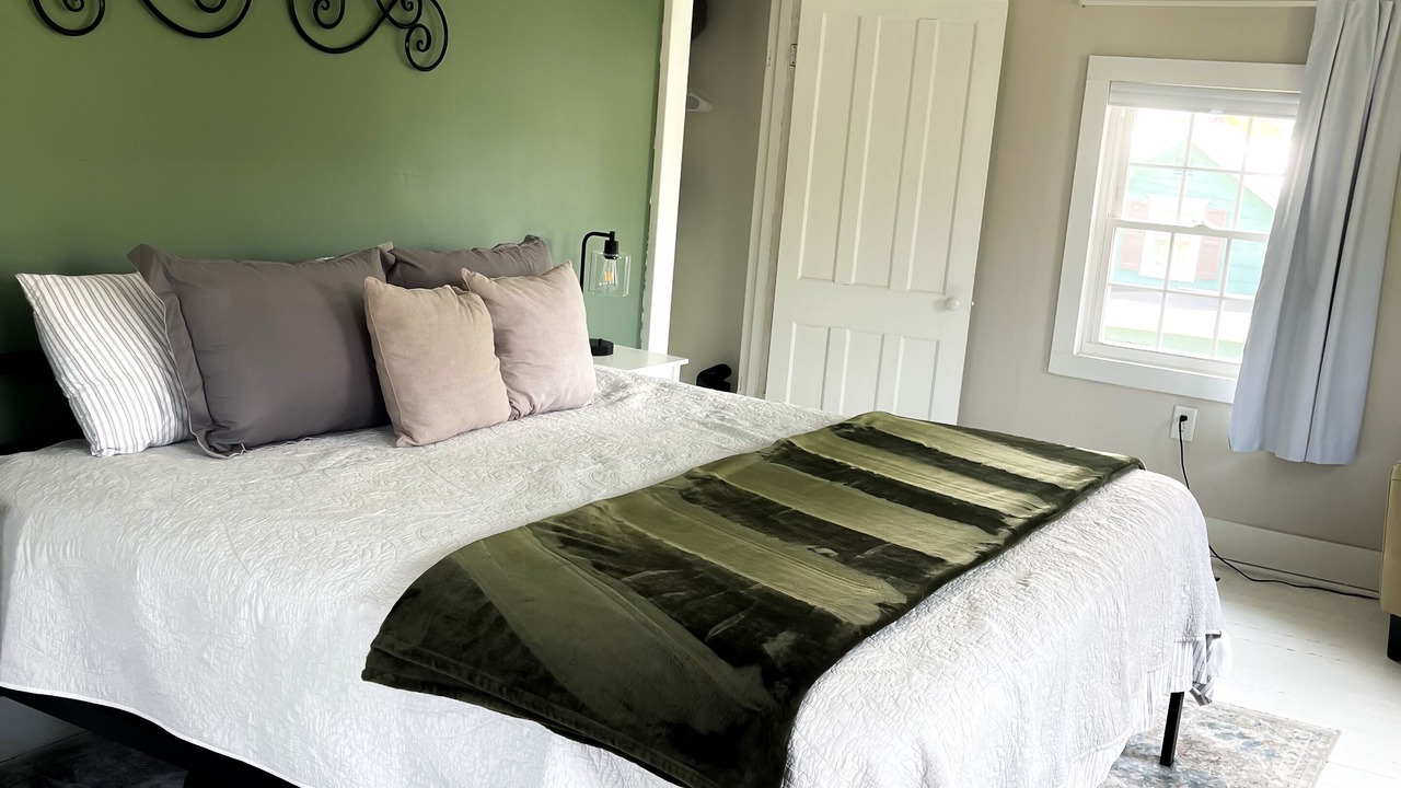 Photo of Bedroom in Three Mile Bay