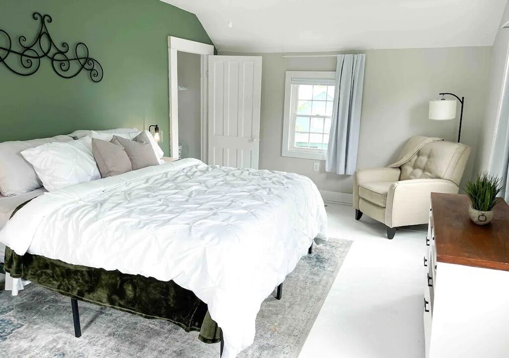 Photo of Bedroom in Three Mile Bay