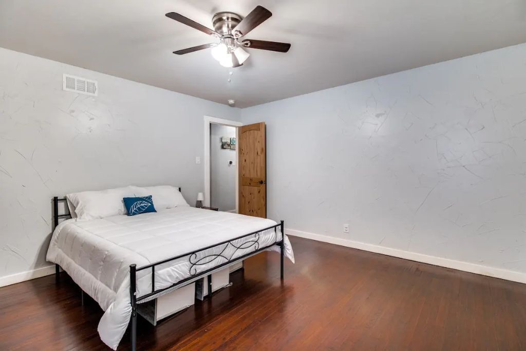 Photo of Bedroom in Denison