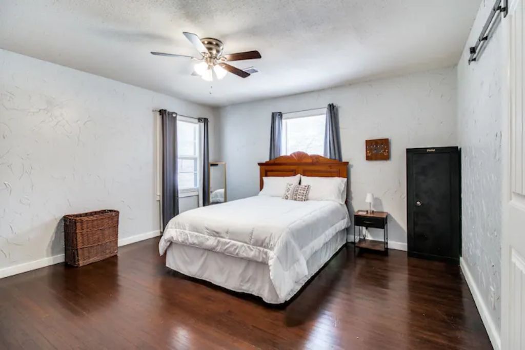 Photo of Bedroom in Denison