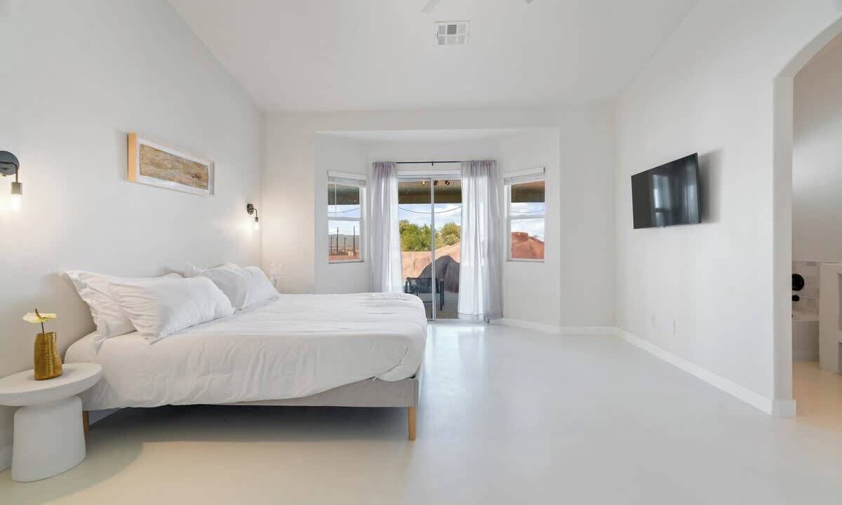 Photo of Bedroom in Townsite