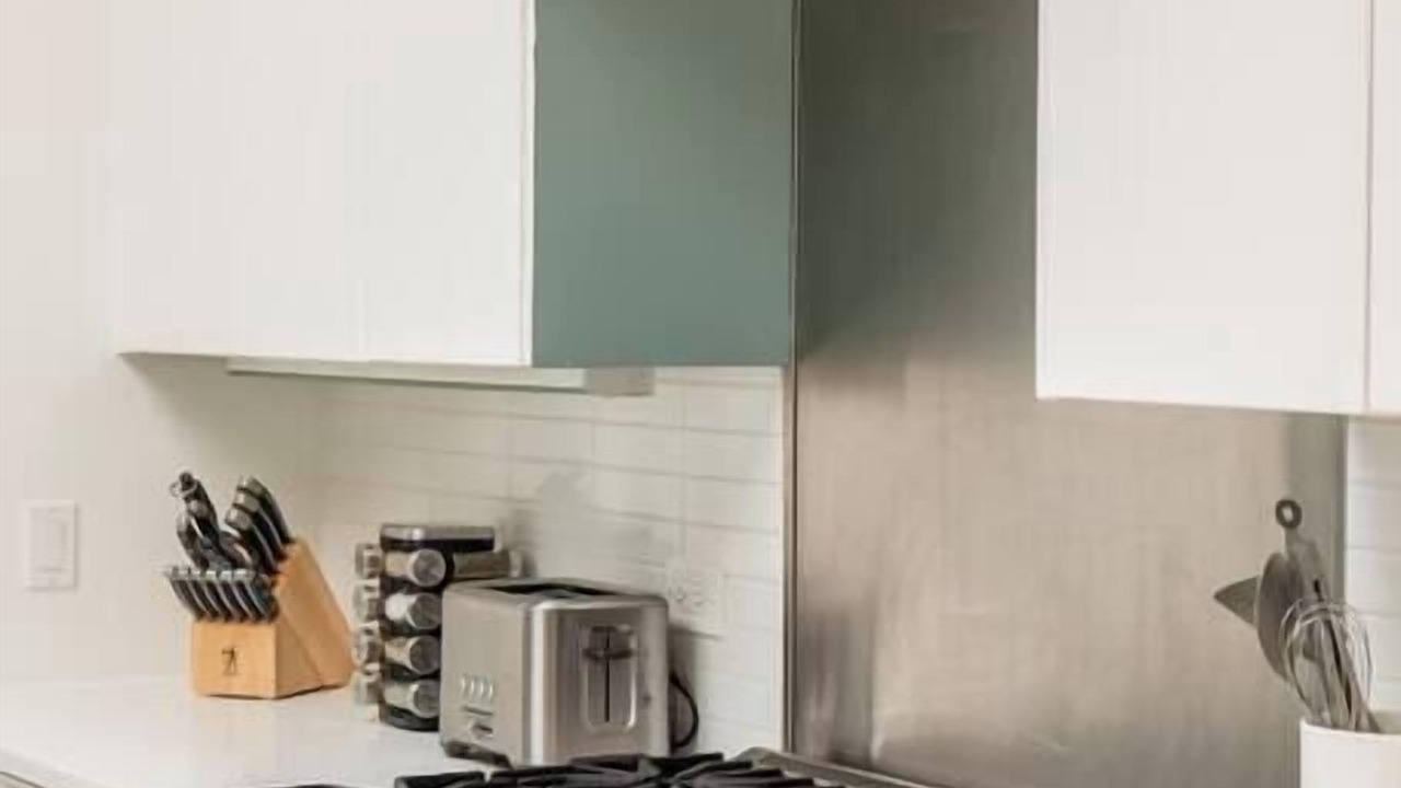 Photo of Kitchen in West Town