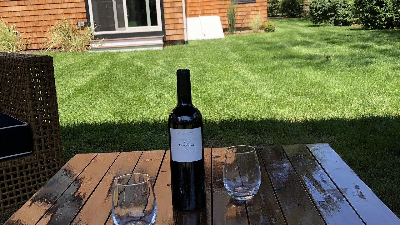 Photo of Patio Balcony in Greenport West