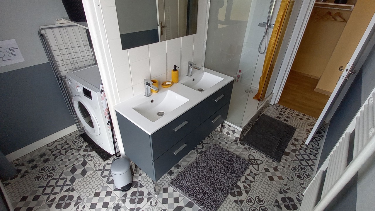 Photo of Bathroom in Beauvais