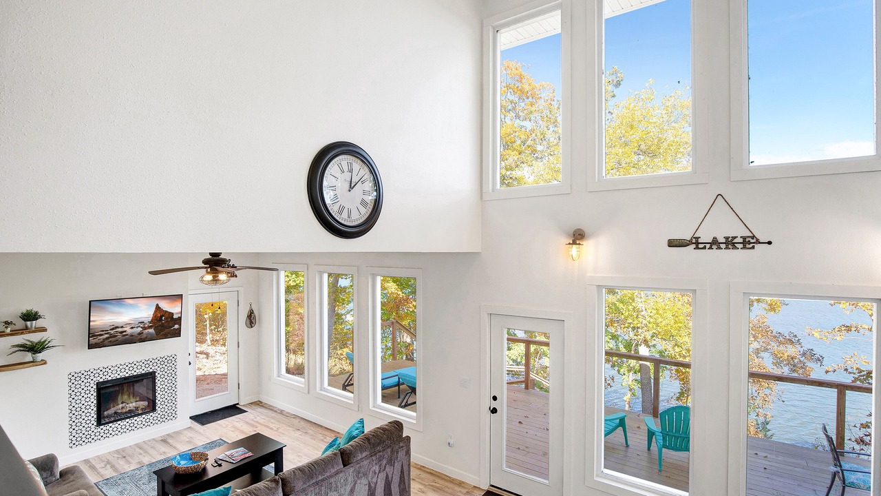 Photo of Livingroom in Lake of the Ozarks