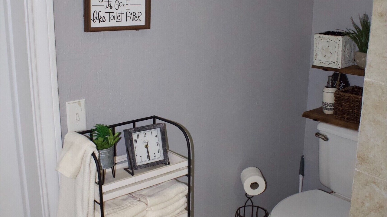 Photo of Bathroom in Monahans
